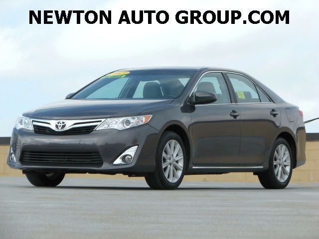 2013-Toyota-Camry-XLE-4T4BF1FK3DR289588-2072.jpeg