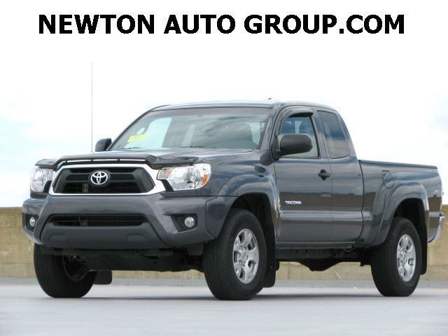 2014-Toyota-Tacoma-SR5-4WD-Access-cab--Newton-MA--Boston-MA-5TFUU4EN8EX100394-3126.jpeg